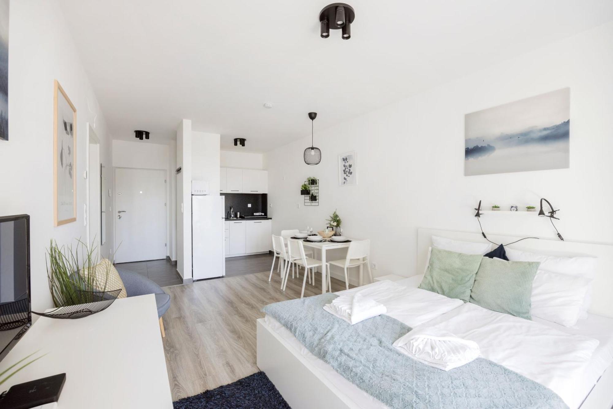 Apartment Modern Riverfront With Free Parking